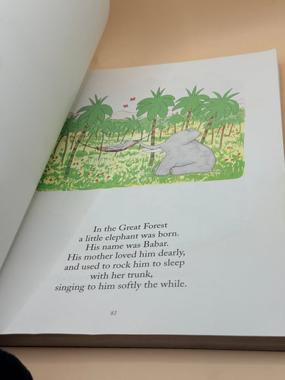 Childhood Favourites: A Collection to Treasure