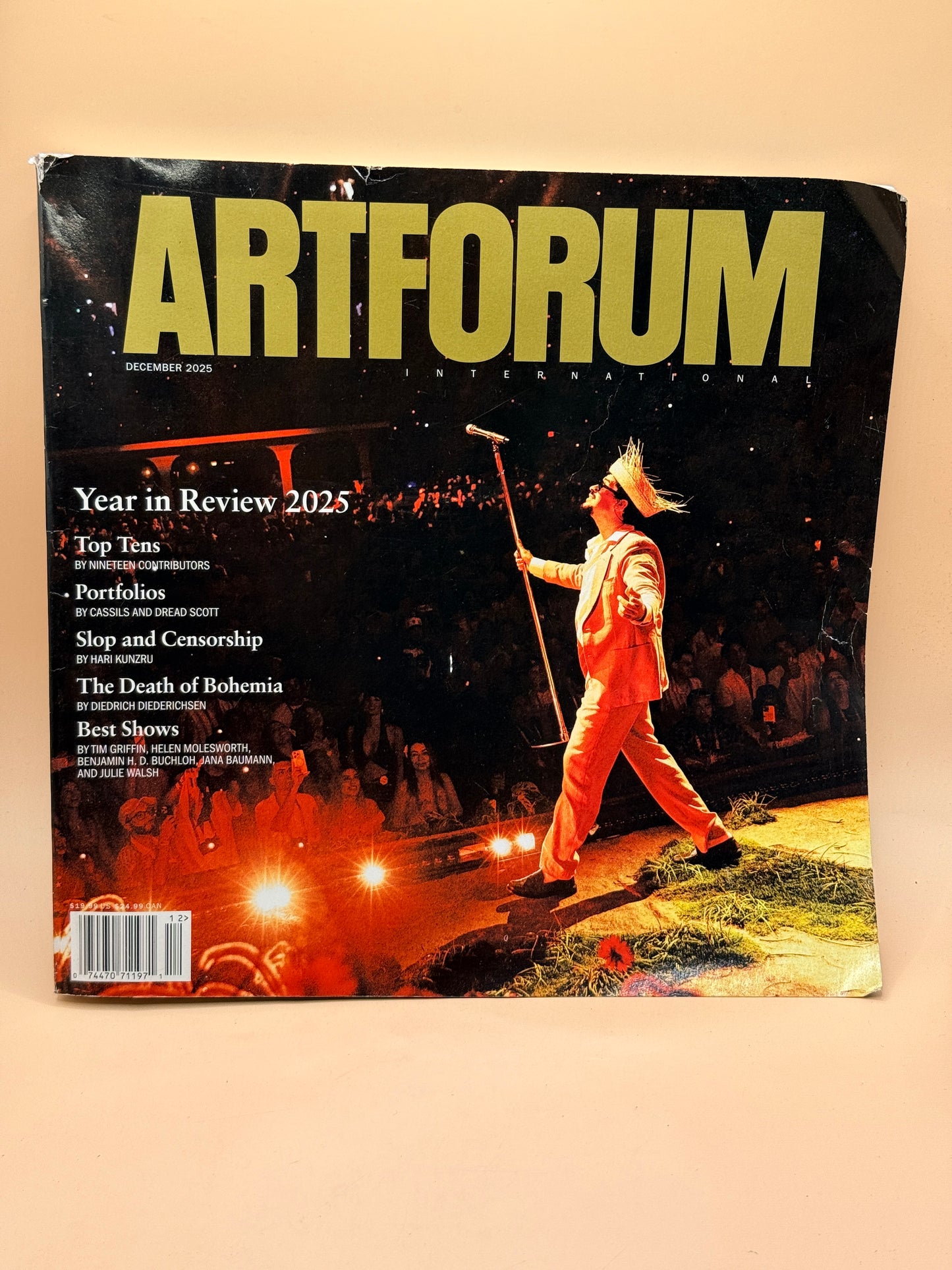 ARTFORUM International December 2025