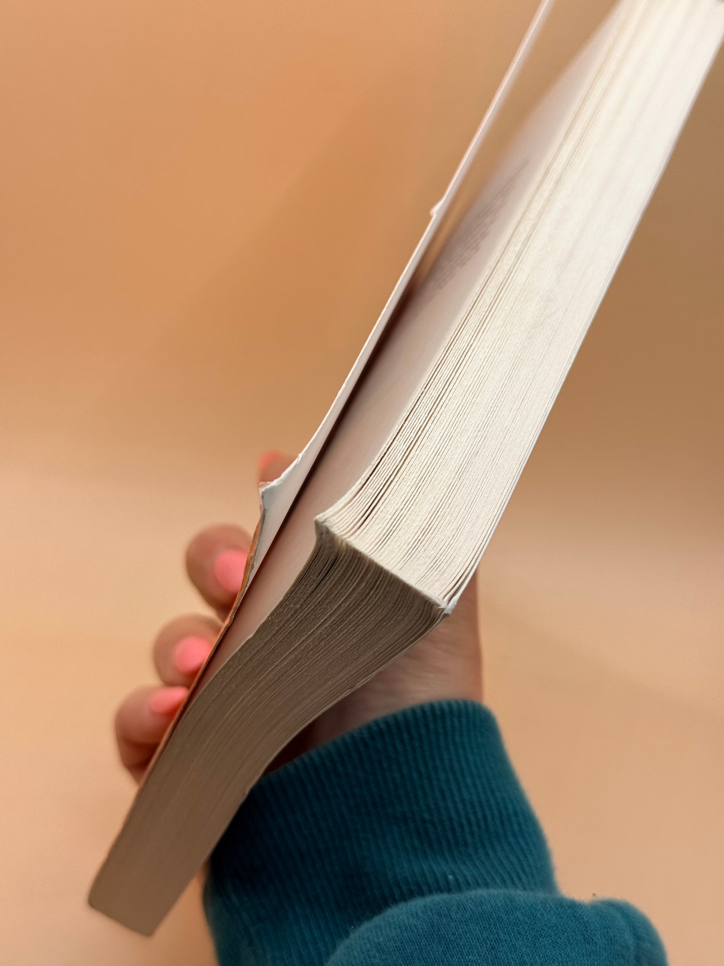 The Subtle Art of Not Giving a -: A Counterintuitive Approach to Living a Good Life by Mark Manson