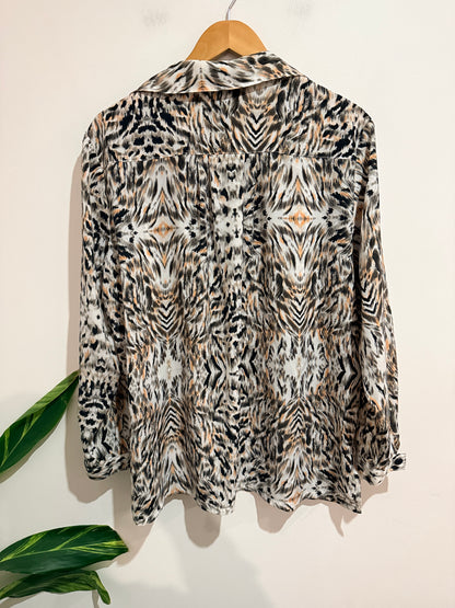 Margaret James Animal Print Long-sleeved Shirt Size U/Arm to U/Arm 60cm