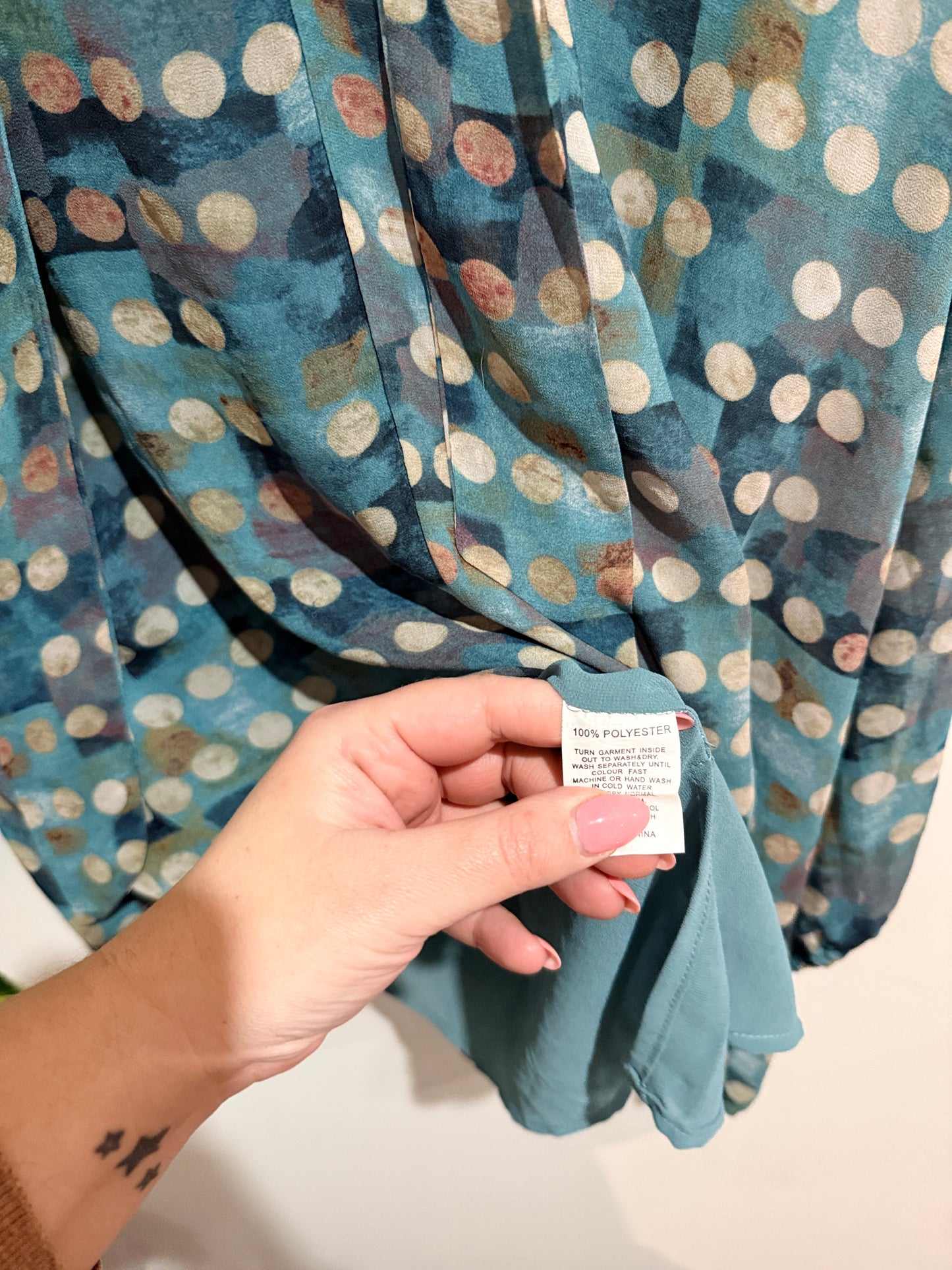 Merric Long-sleeved Sheer Shirt Size 20