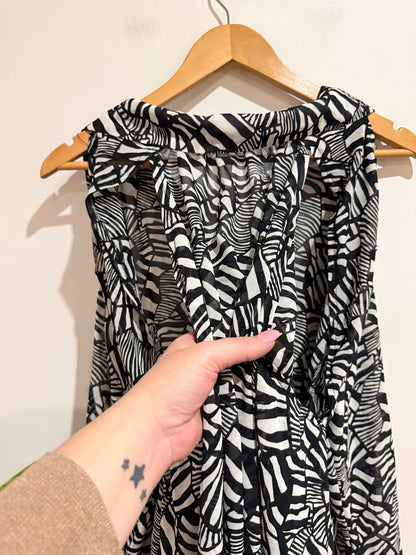 Cotton:on Abstract Print Cold-shoulder Shirt Size L