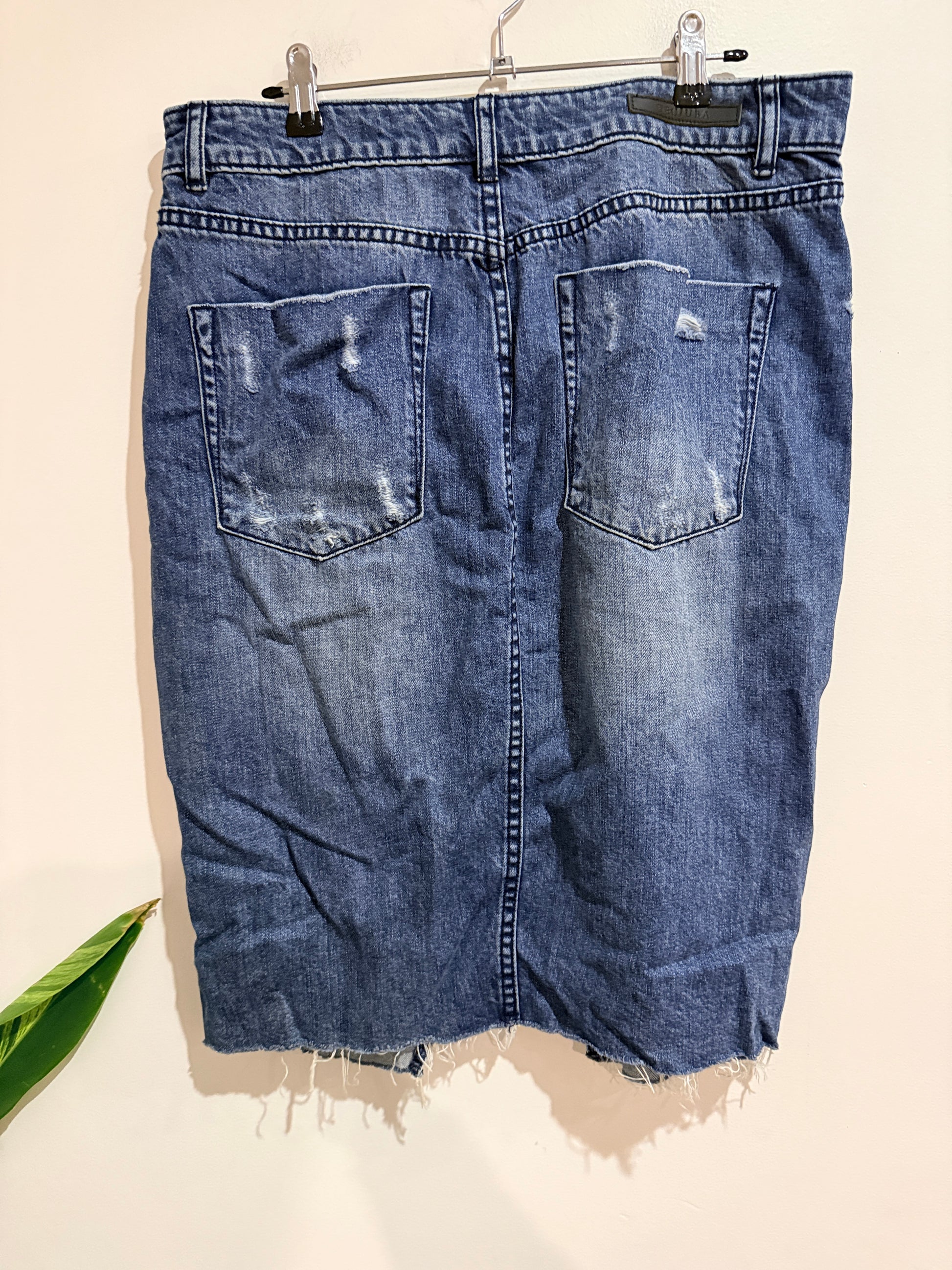 Decjuba Denim Midi Skirt Size 14