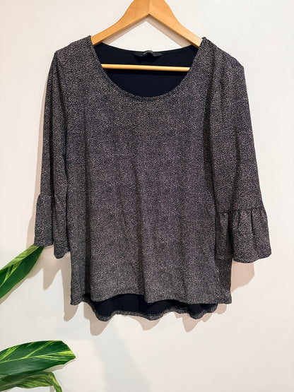 Decjuba Textured Shirt Size L