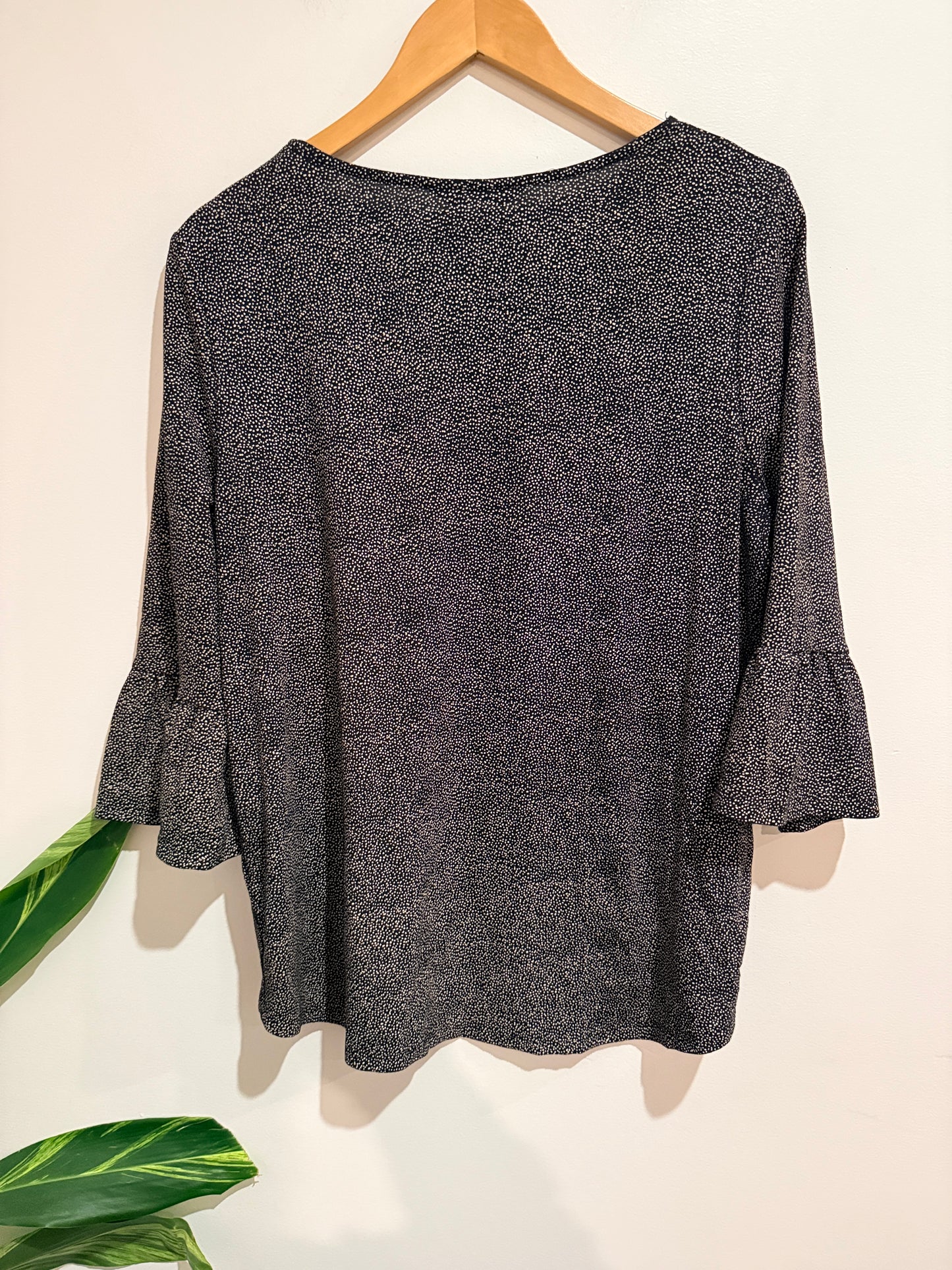 Decjuba Textured Shirt Size L