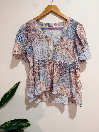 Just Jeans V-neck Flutter Sleeve Top Size 10