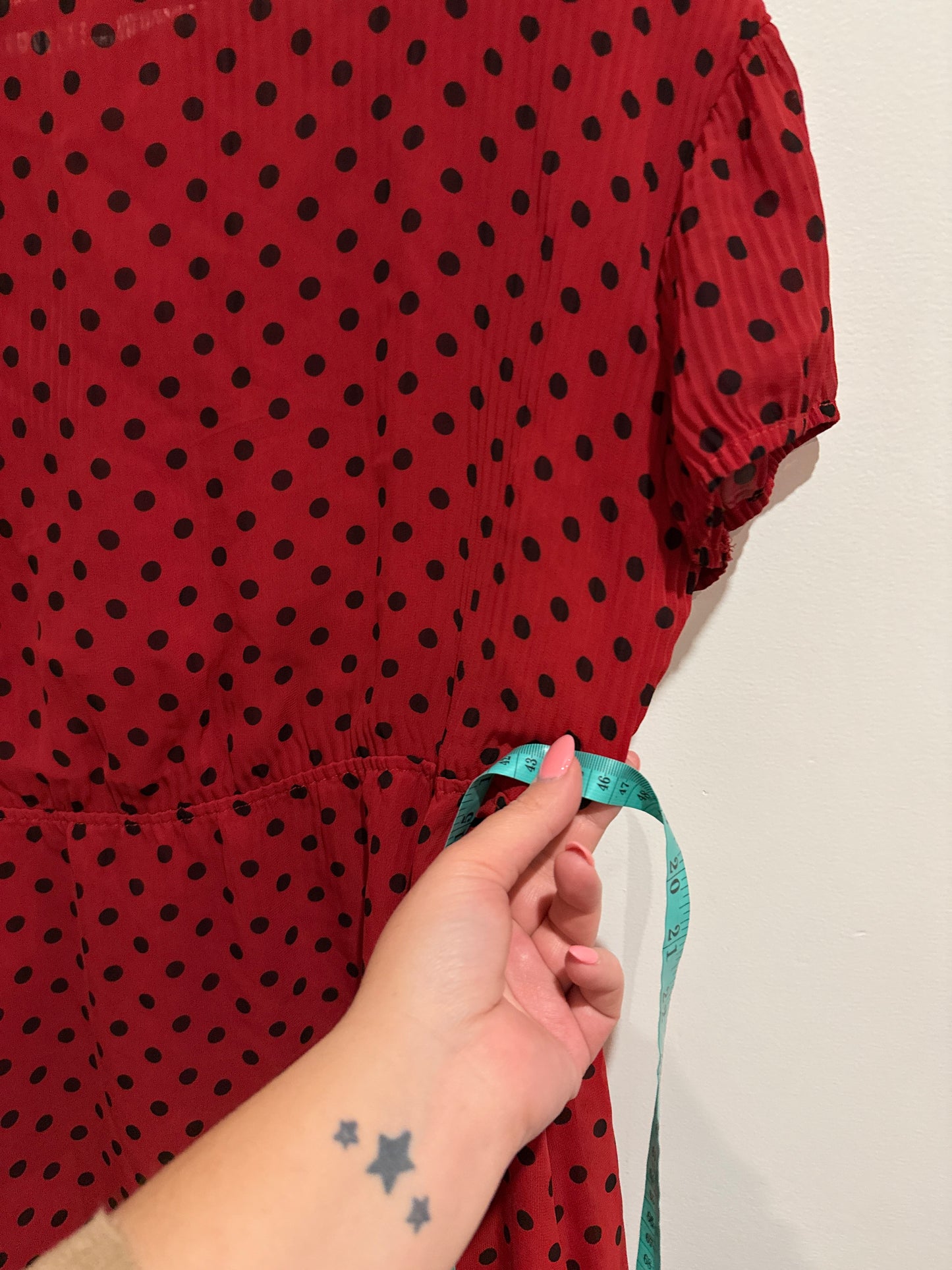 Capture Crepe Tea Dress Size 10 | U/Arm to U/Arm 46cm