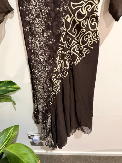 Sidgeyar Long Asymmetric Dress Size 44
