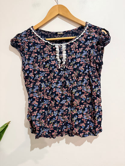 Kim Loan Floral Sleeveless Top Size 4XL | U/Arm to U/Arm 49cm | L 53cm