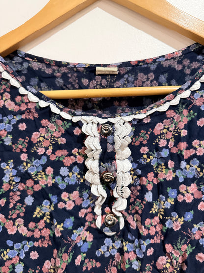 Kim Loan Floral Sleeveless Top Size 4XL | U/Arm to U/Arm 49cm | L 53cm