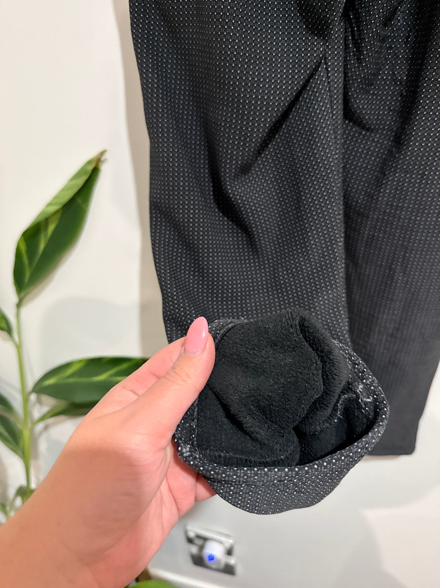Brand Unknown Textured Trousers Size L | Waist 70cm