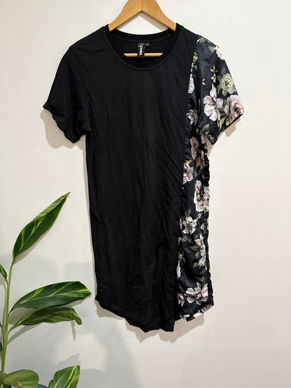 Chinga T-shirt Dress Size M
