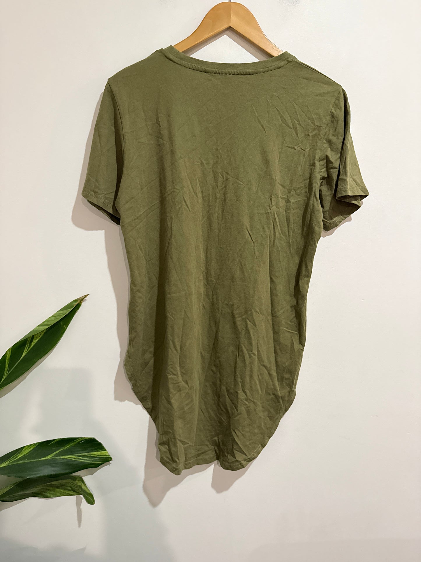 Chinga Hipster Longline T-shirt Size M