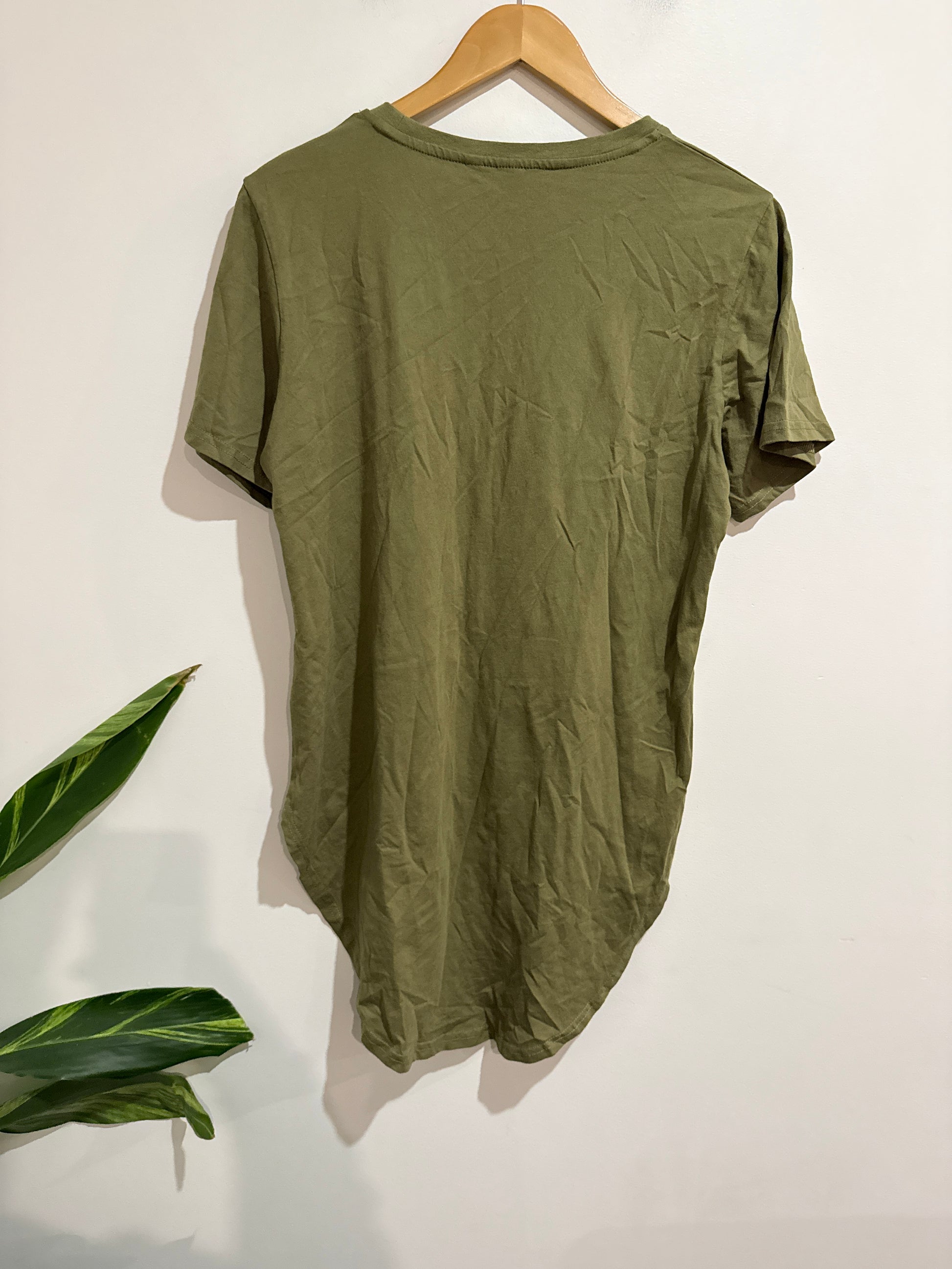 Chinga Hipster Longline T-shirt Size M