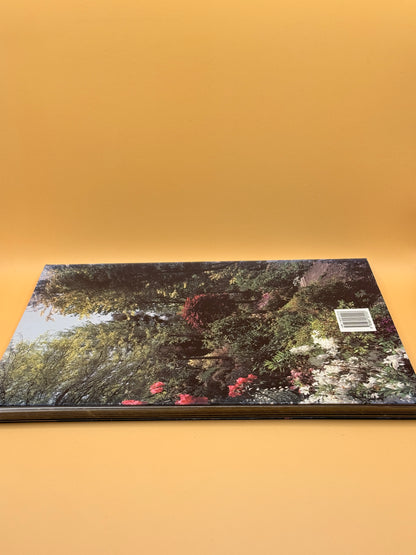 New Zealand Town and Country Gardens by Julian Matthews