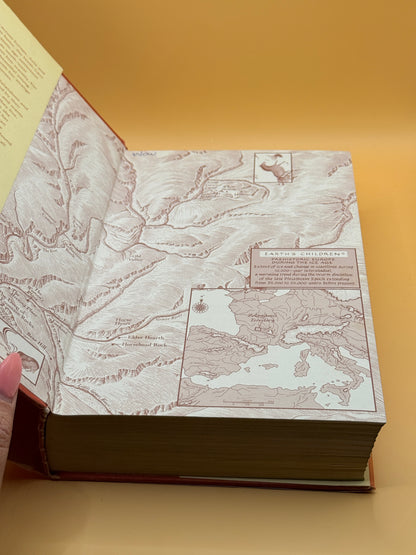 The Shelters of Stone by Jean M. Auel