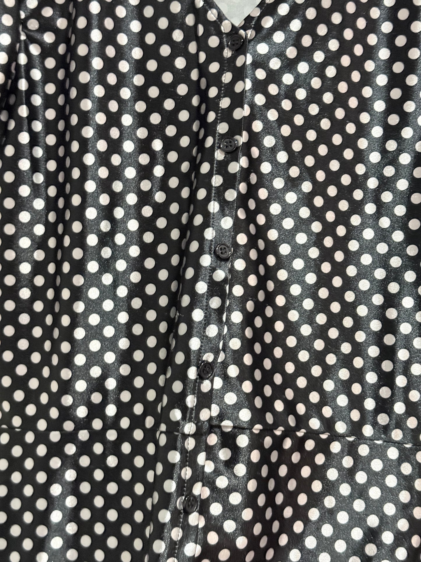 Htp Clothing Olka Dot Button-front Dress Size M-L | U/Arm to U/Arm 45cm