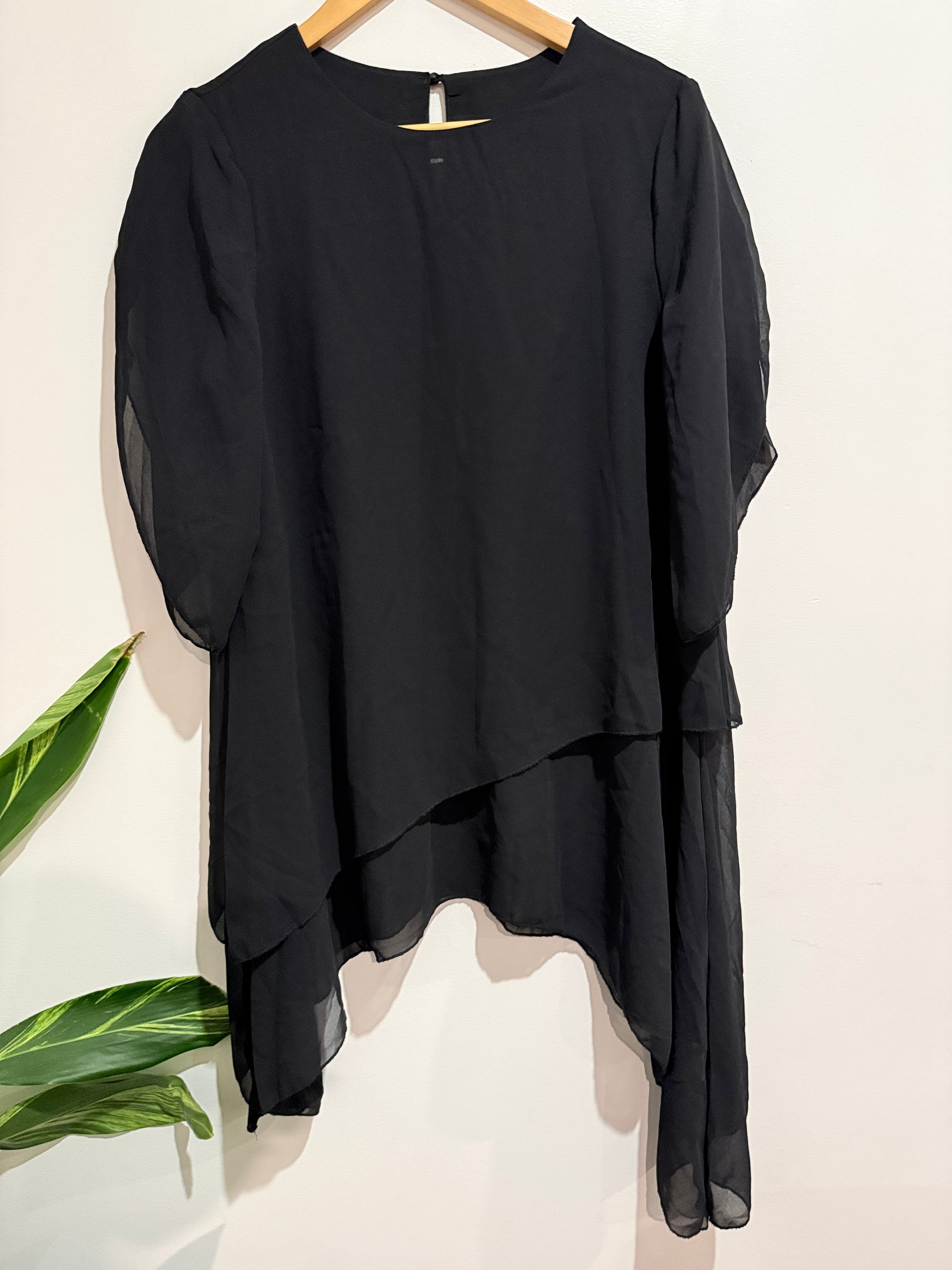Brand Unknown Chiffon Tunic Top Size S | U/Arm to U/Arm 50cm