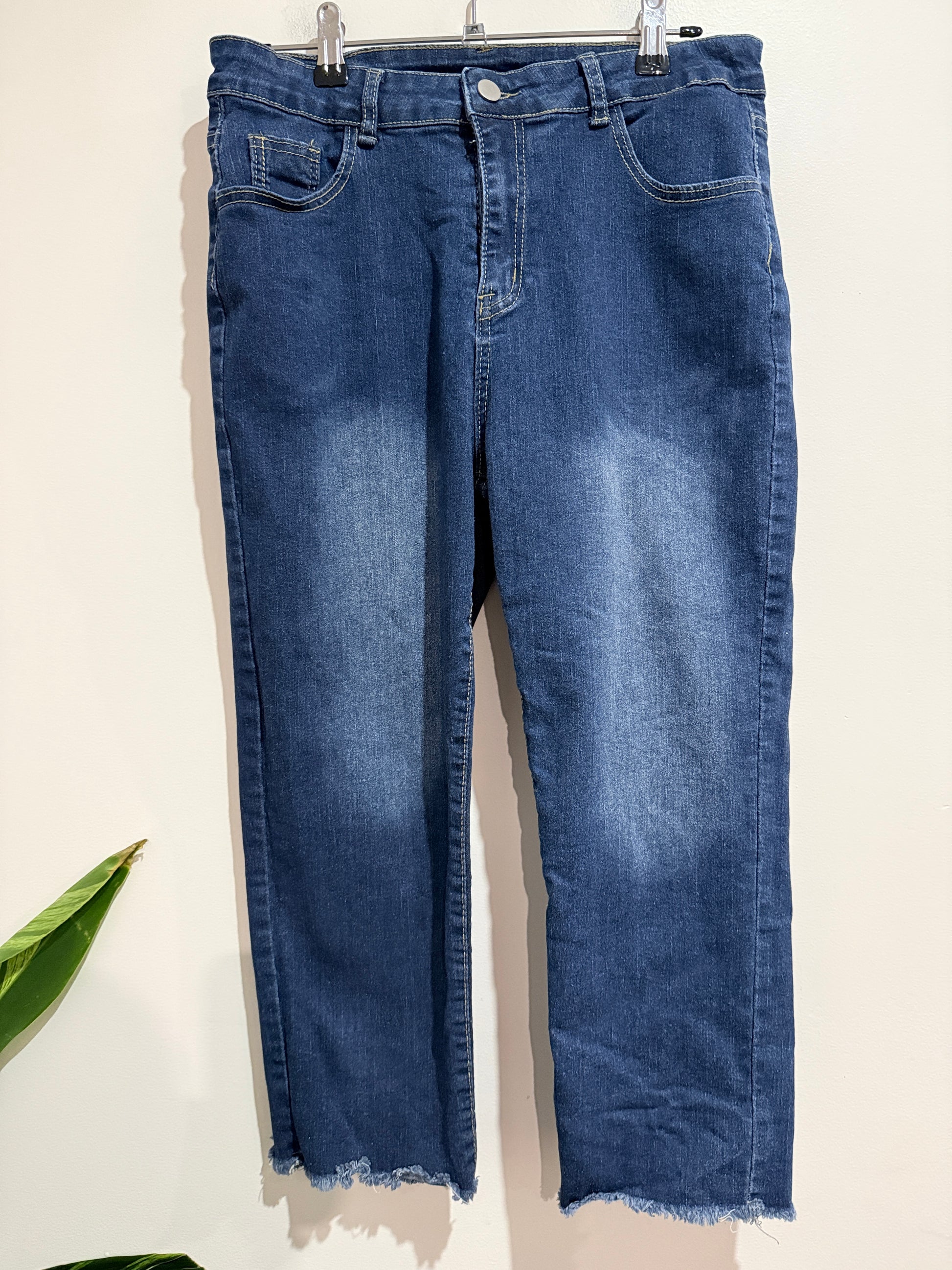 Brand Unknown Frayed Hem Straight-leg Jeans Size Waist 76cm | L 80cm
