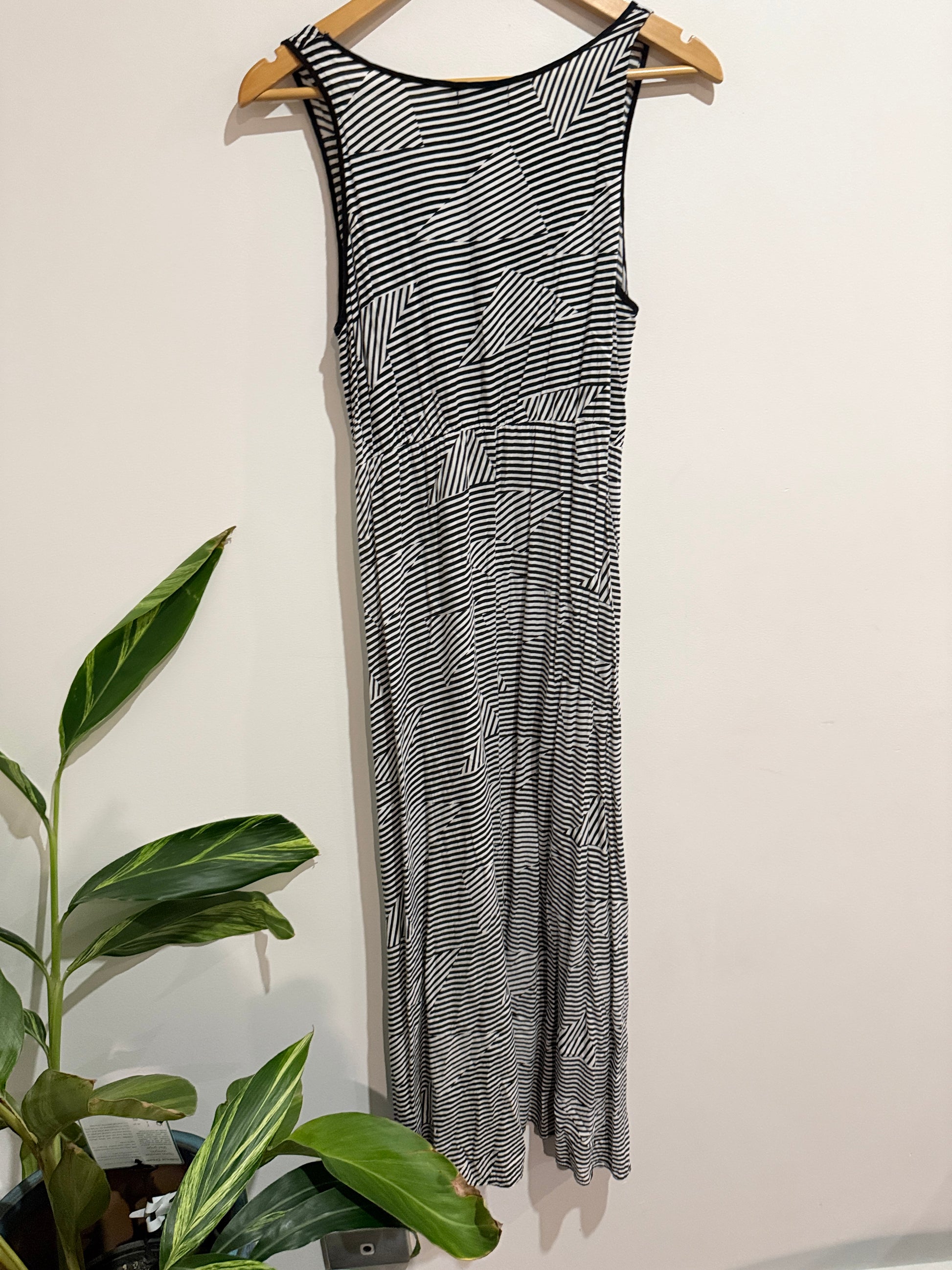Mirrou Striped Maxi Dress Size 10