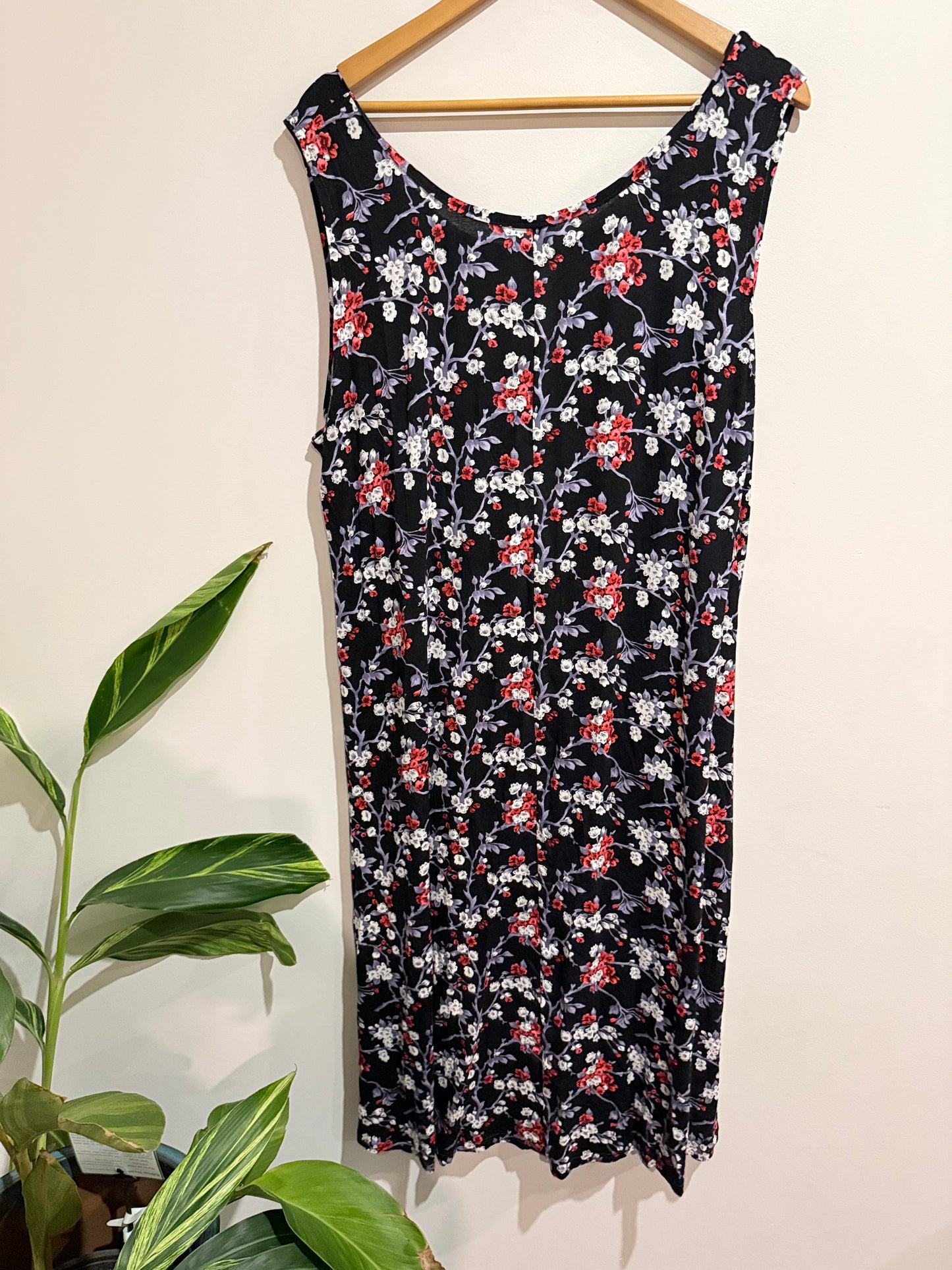 Floral Print Duster Dress Size U/Arm to U?Arm 61cm