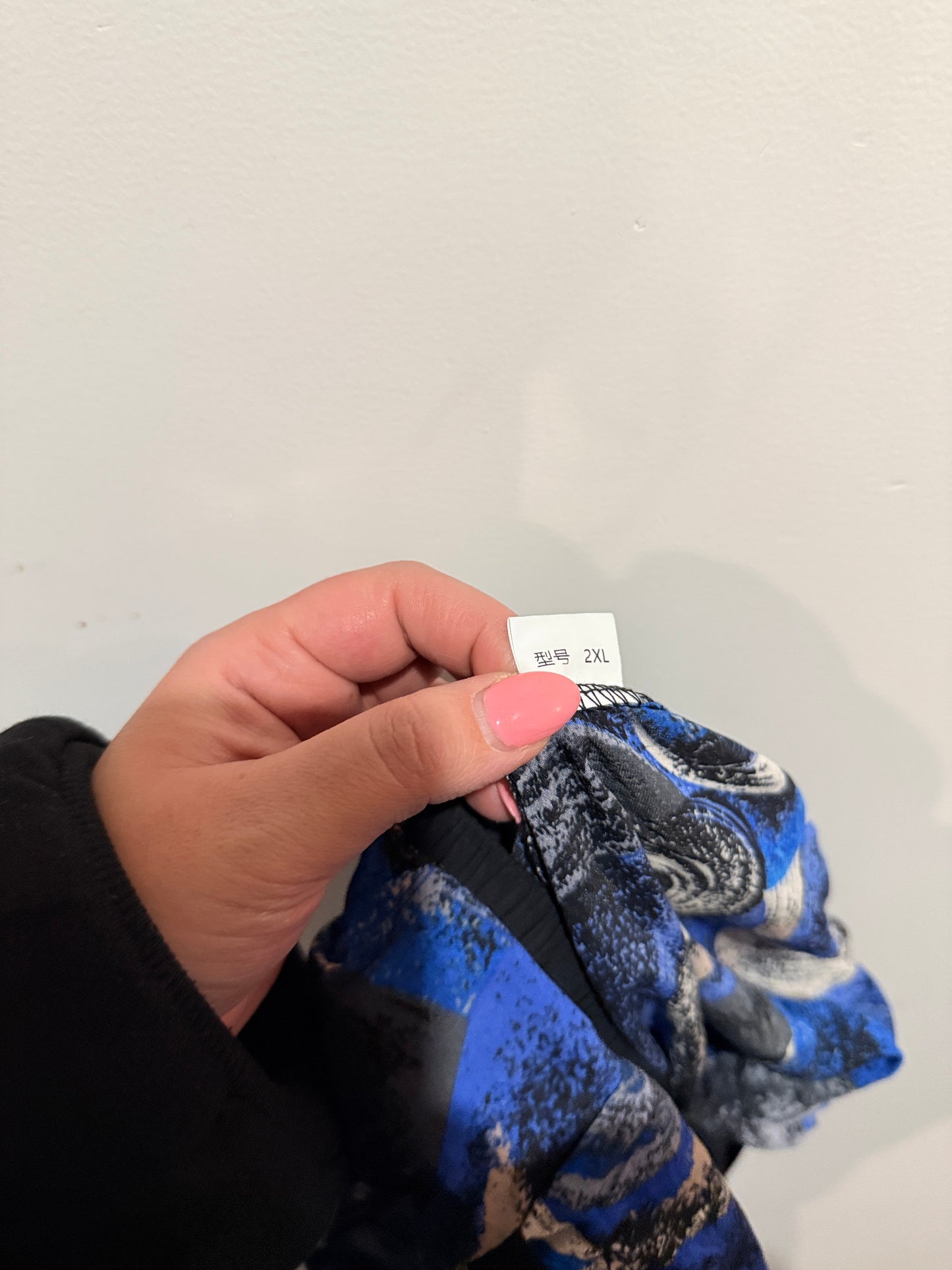 Brand Unknown Abstract Print Pants Size 2XL | Waist 68cm