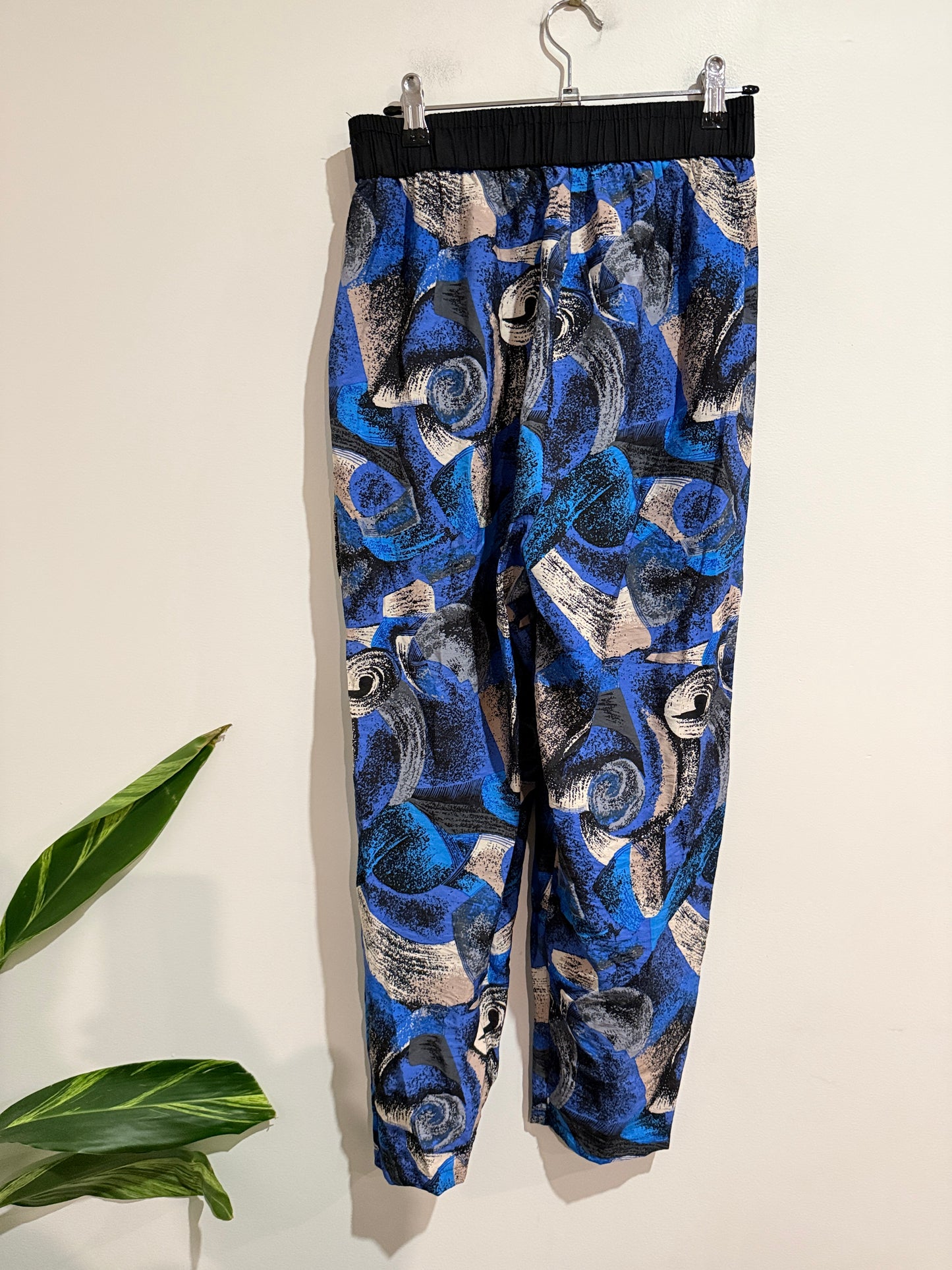 Brand Unknown Abstract Print Pants Size 2XL | Waist 68cm