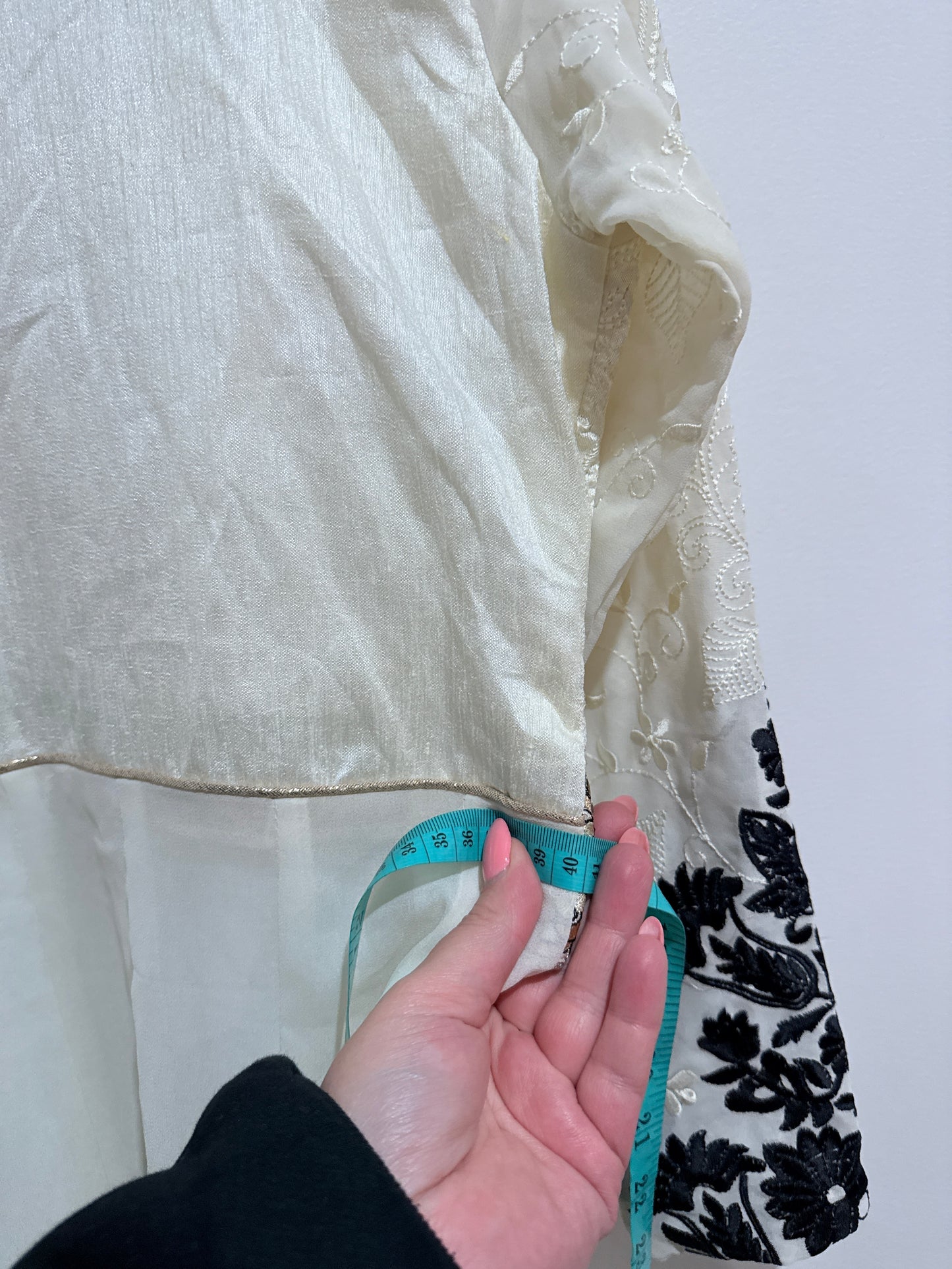 Brand Unknown Anarkali Suit Dress Size U/Arm to U/Arm 46cm | Waist: 80