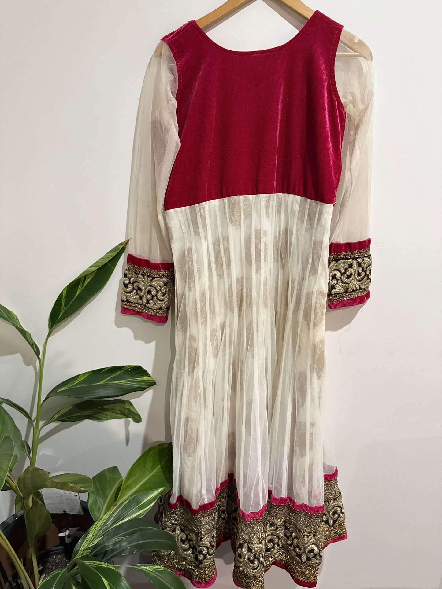 Anarkali Party Dress Size U/Arm to U/Arm 49cm | Waist 90cm