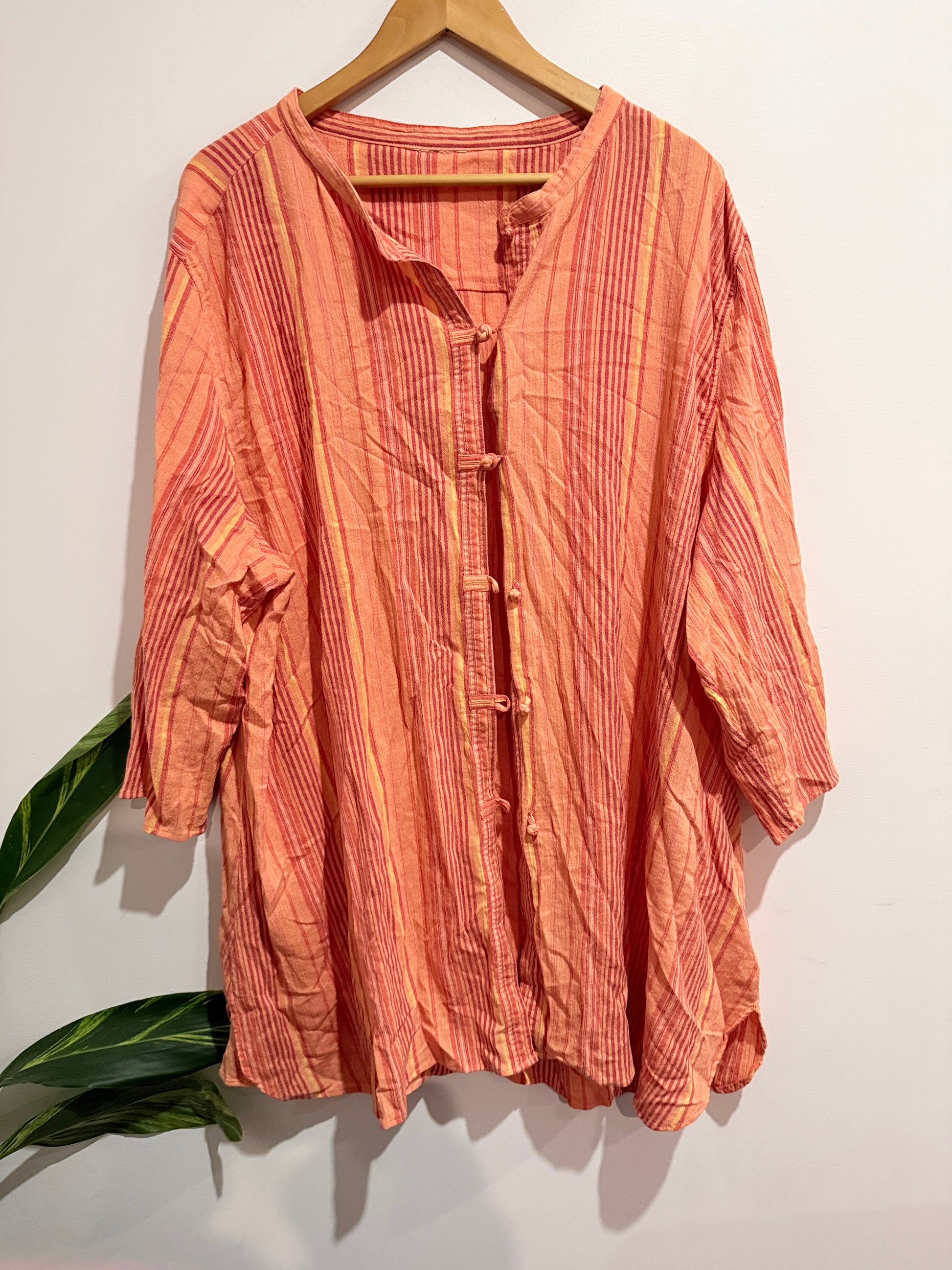 Brand Unknown Oversized Tunic Blouse Size U/Arm to U/Arm 72cm