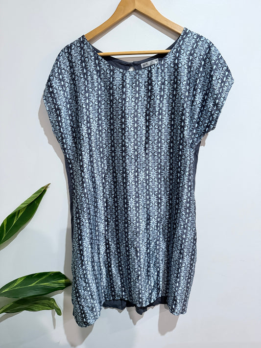 Spirit Patterned Shift Dress Size 16