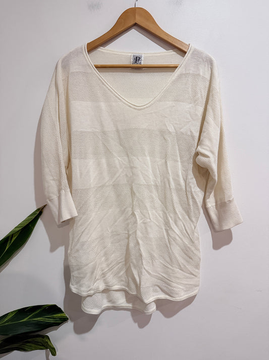 Principals V-neck Knit Tunic Sweater Size U/Arm to U/Arm 55cm