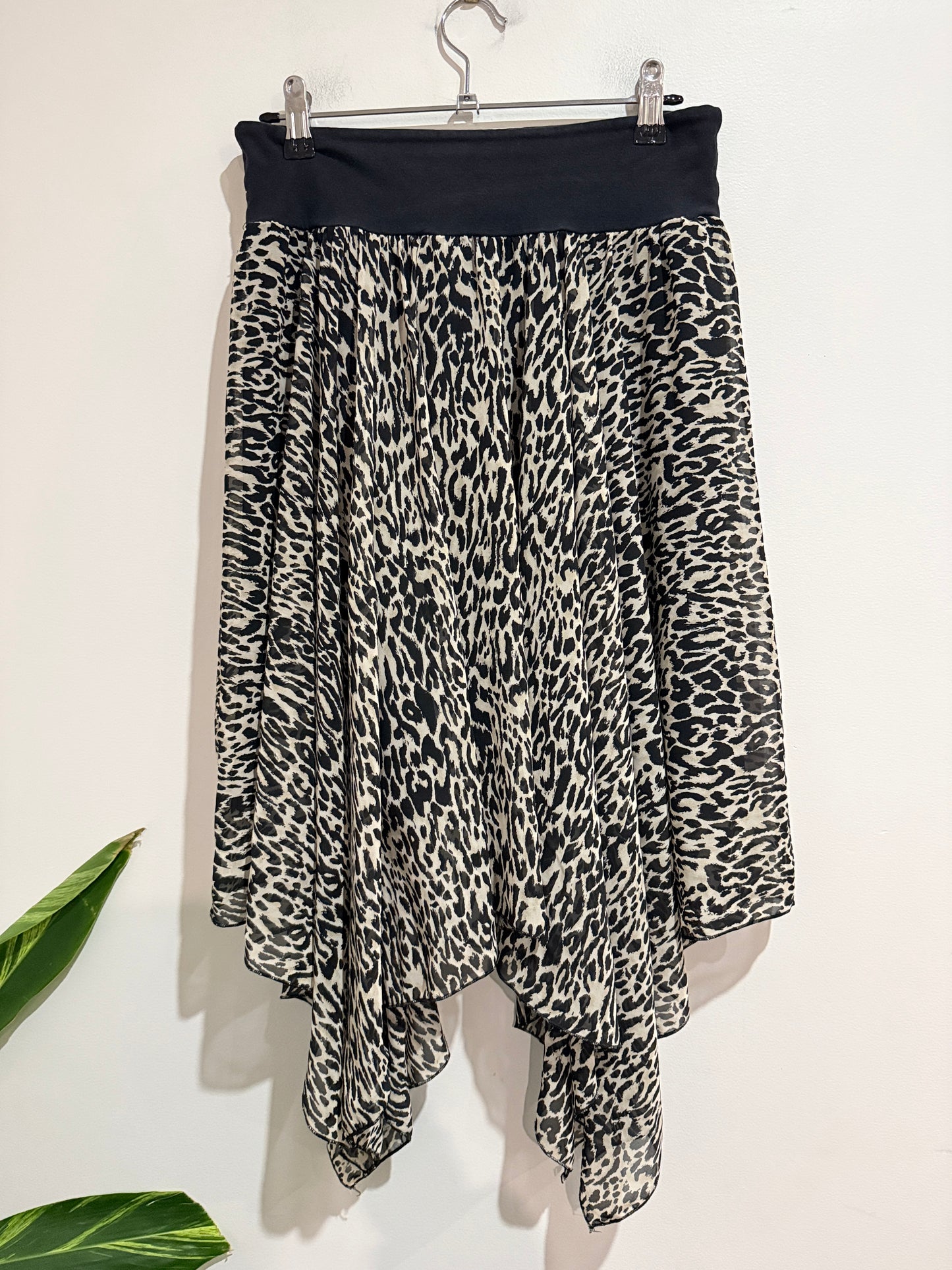 Brand Unknown Crepe Midi Skirt Size Waist 72cm