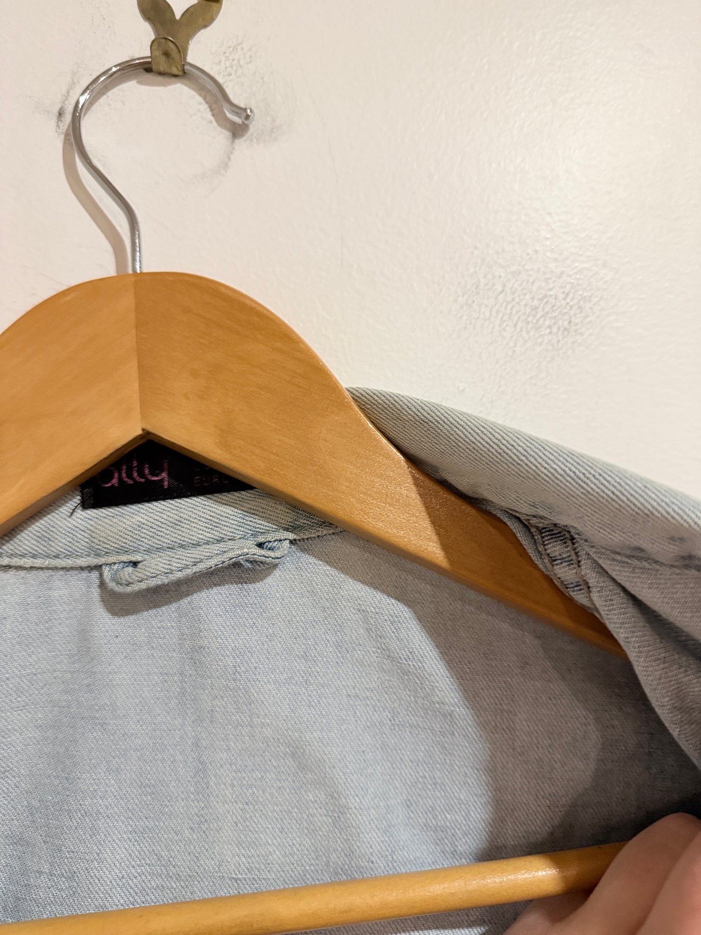 Fabric: Light-wash Denim Jacket Size 12