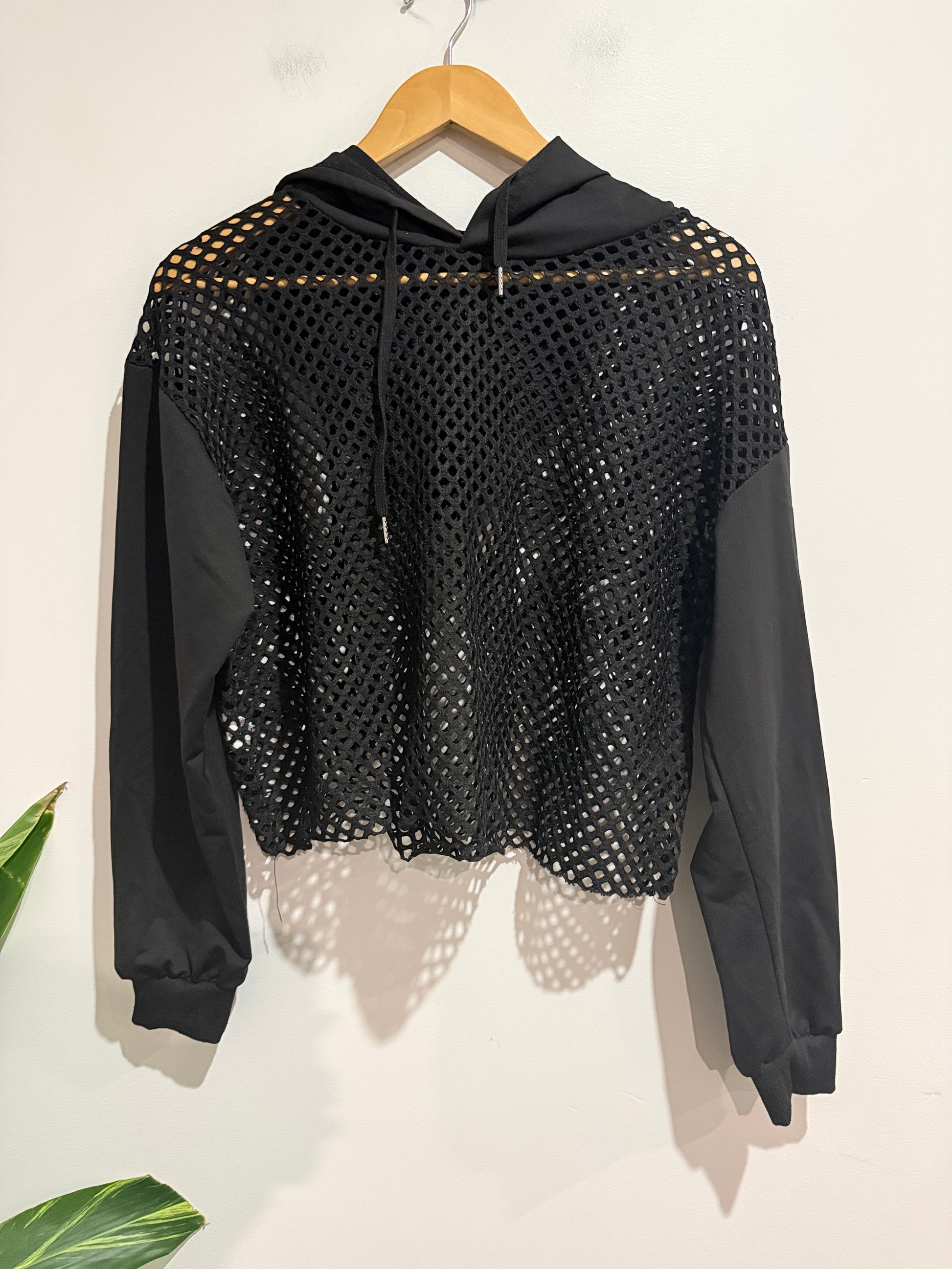 Brand Unknown Mesh Cropped Hoodie Size M | U/Arm to U/Arm 61cm