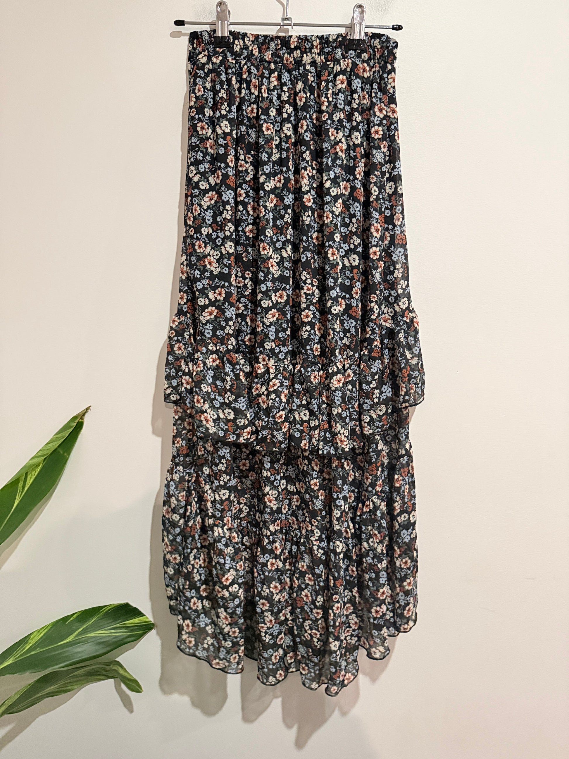 Spirit Floral Tiered Midi Dress Size 8