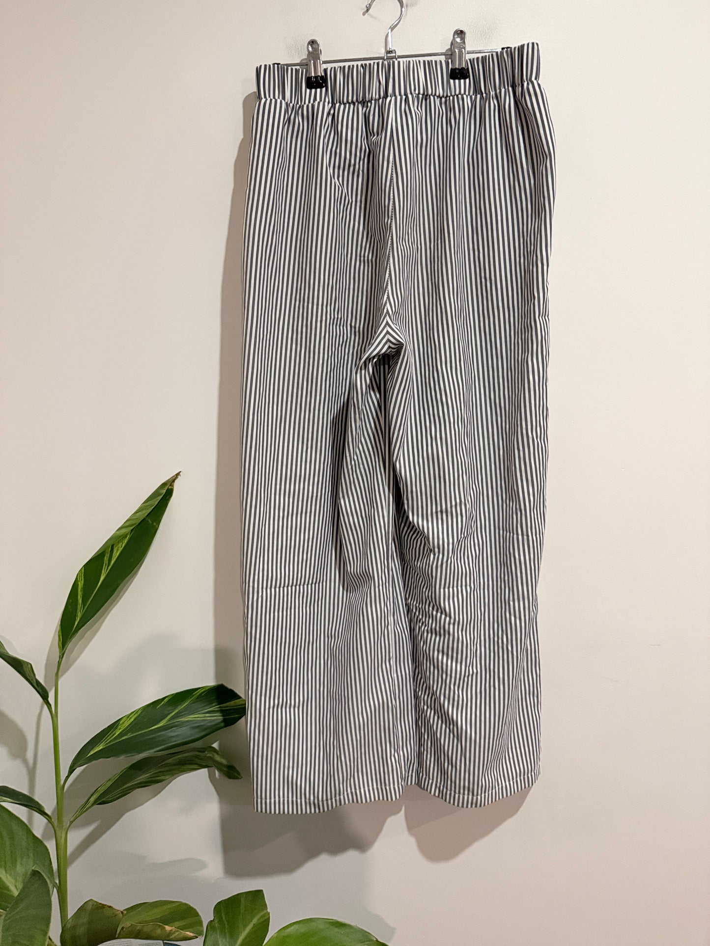 Brand Unknown Striped Wide-leg Trousers Size L | Waist 74cm
