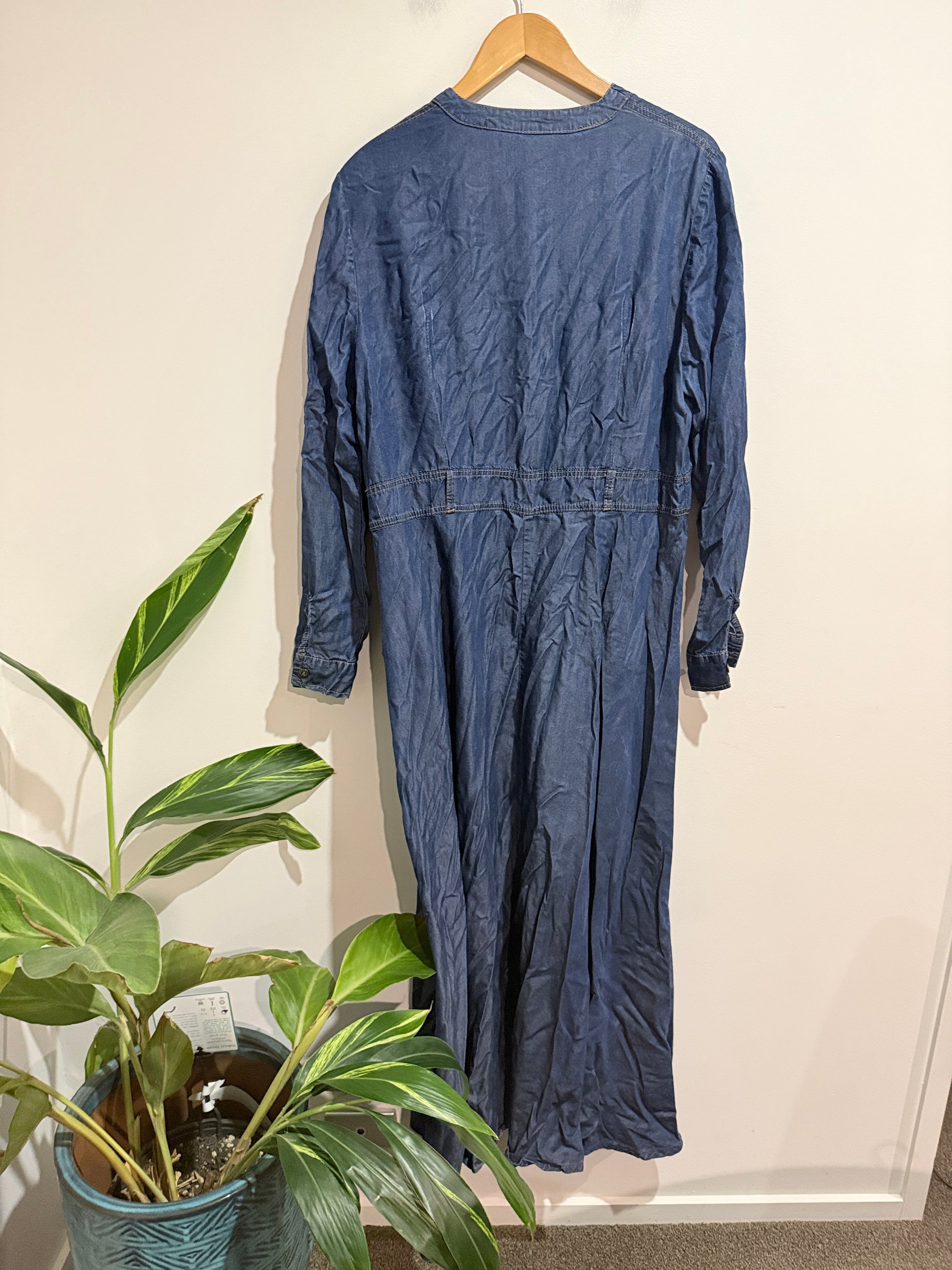 Shining Denim Maxi Dress Size 2XL | U/Arm to U/Arm 59cm