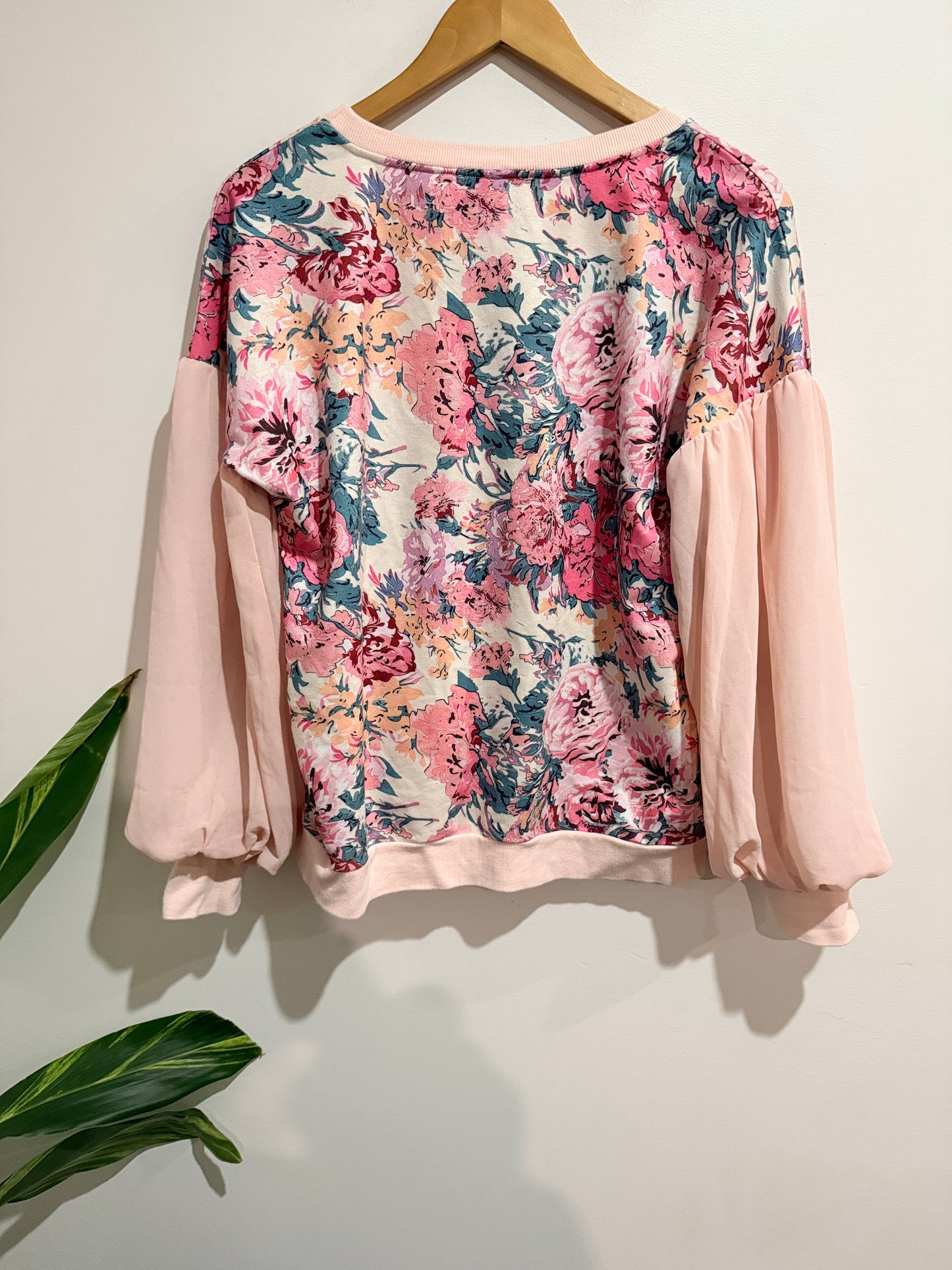 Charlo Floral Sweatshirt Size 8