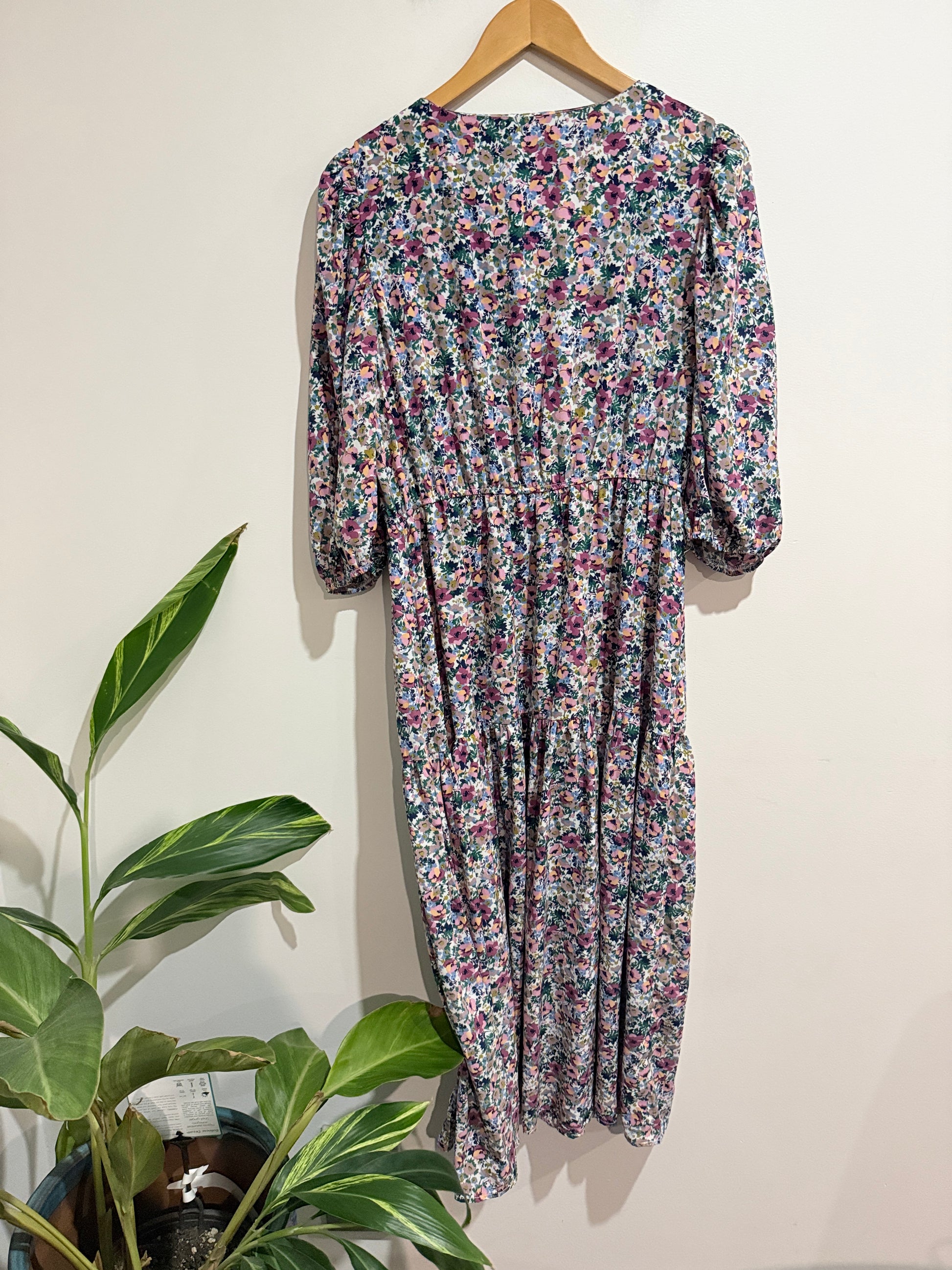 Mirrou Floral Maxi Dress Size 14