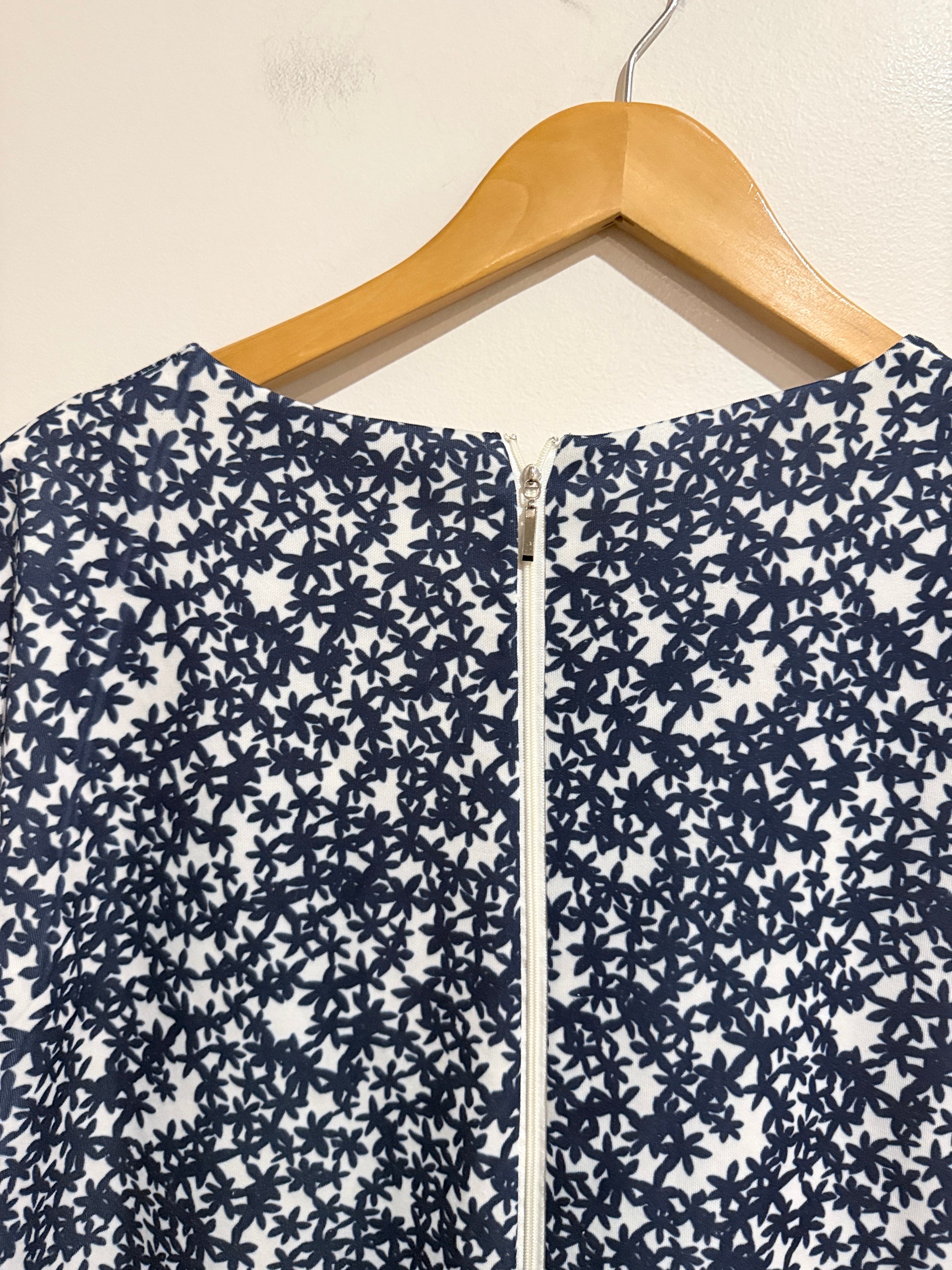 Caroline Shift Dress Size 18