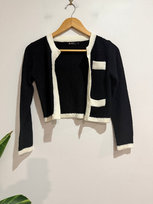 Chic A Booti Cropped Open-front Cardigan Size M