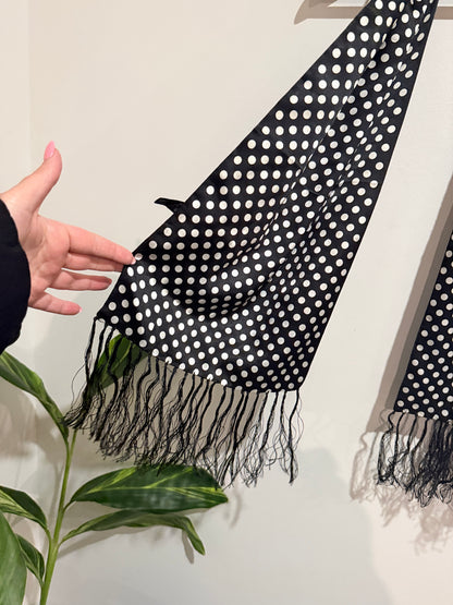 Tongshi Polka Dot Scarf