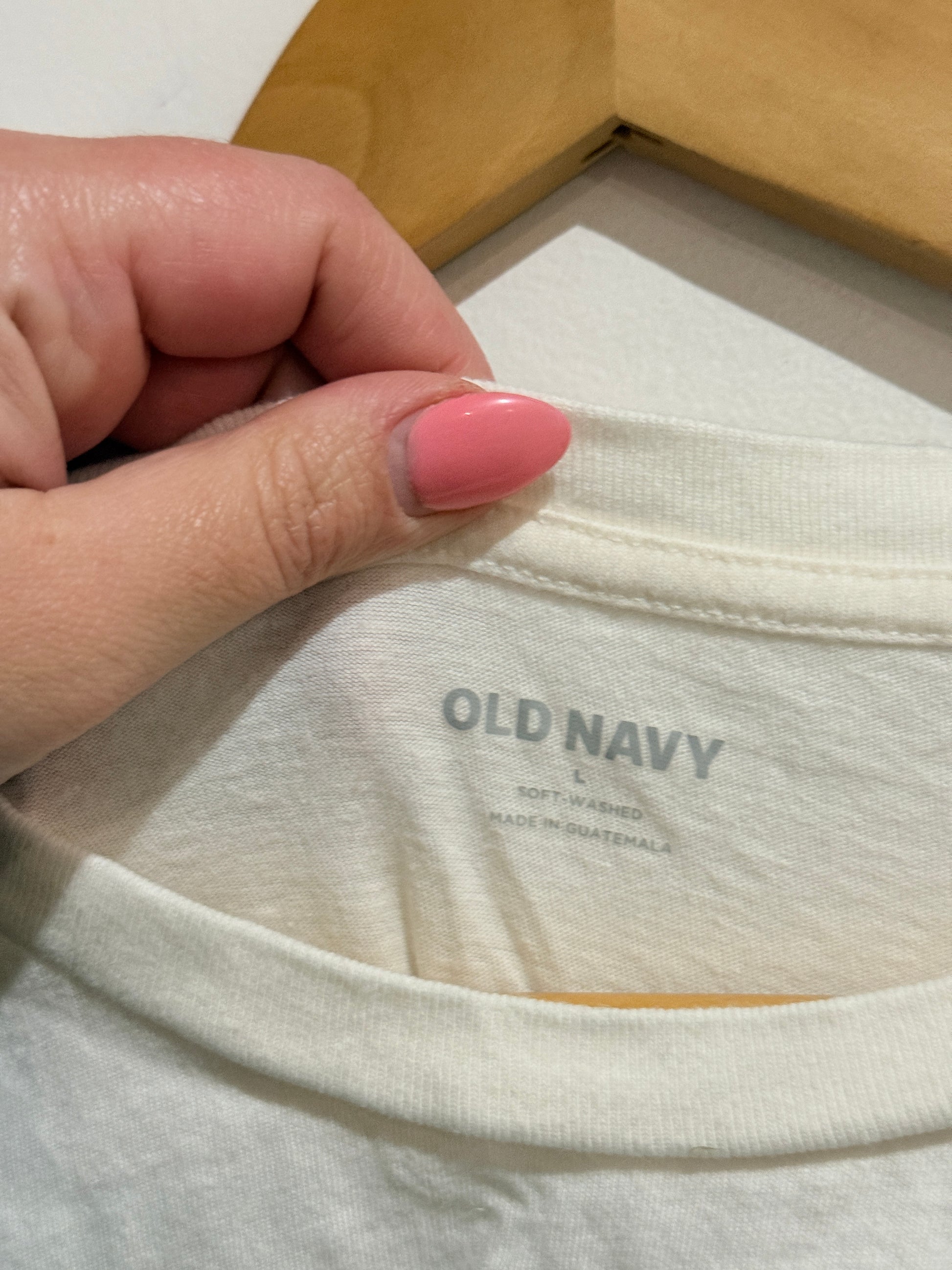 Old Navy Crew-neck T-shirt Size L/G