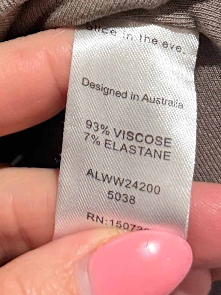 Alice In The Eve Off-the-shoulder Draped Top Size XS