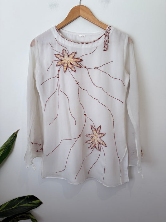 Brand Unknown Sheer Embroidered Shirt Size S | U/Arm to U/Arm 49cm