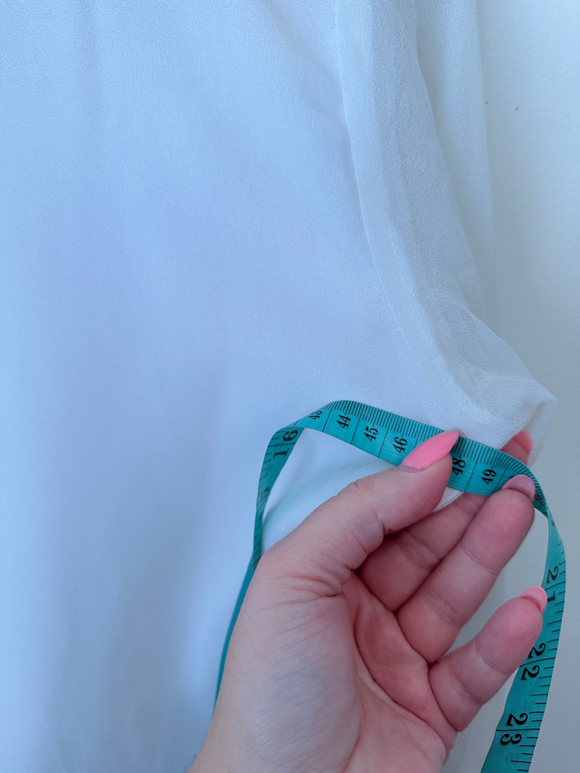 Brand Unknown Sheer Embroidered Shirt Size S | U/Arm to U/Arm 49cm