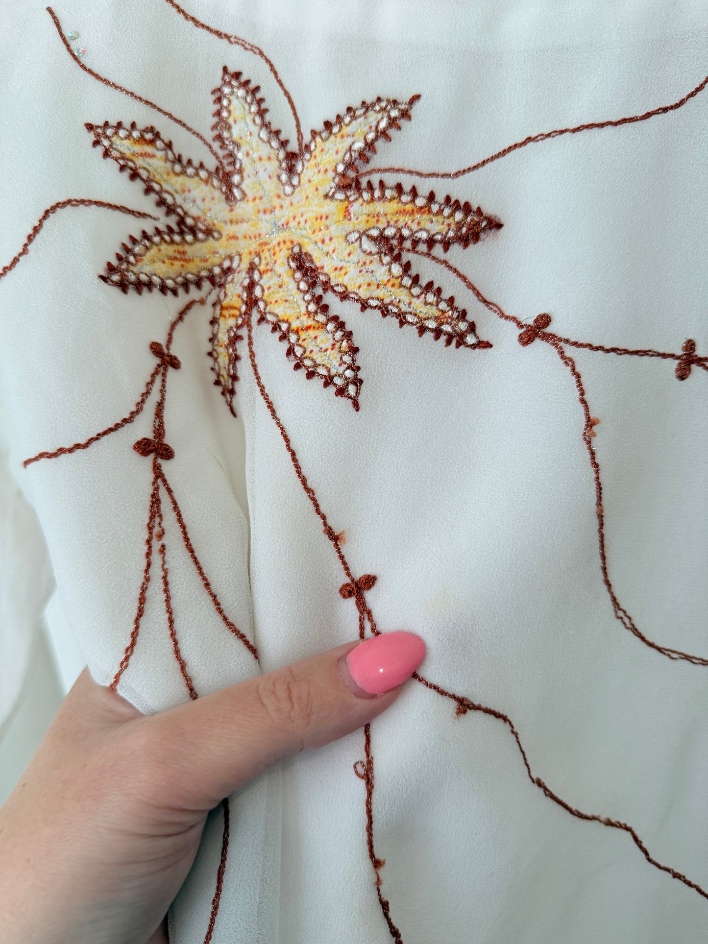 Brand Unknown Sheer Embroidered Shirt Size S | U/Arm to U/Arm 49cm