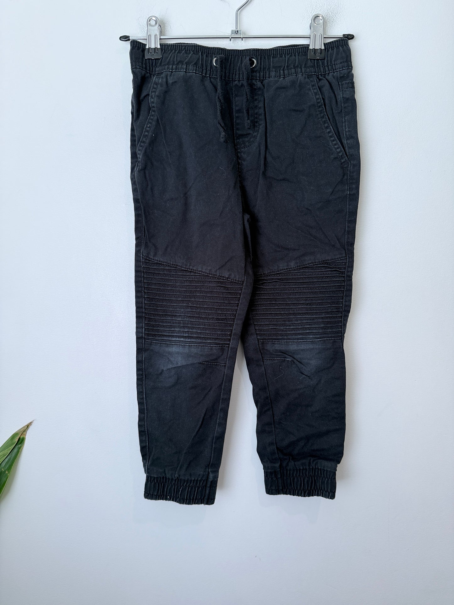 Young Original Biker Jogger Pants Size 5