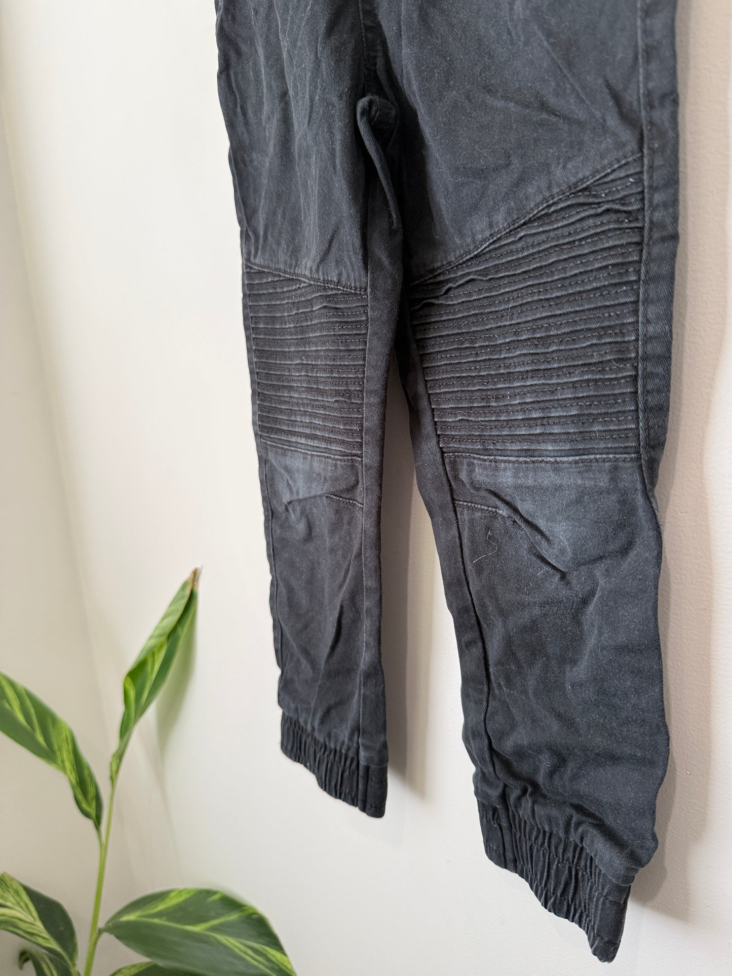 Young Original Biker Jogger Pants Size 5
